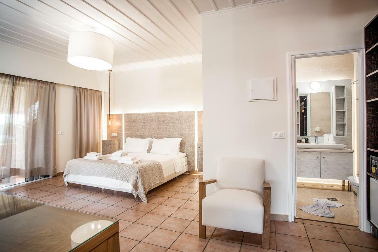 Ammos Sea Front Rooms - Adults Only Vasilikós Exterior foto